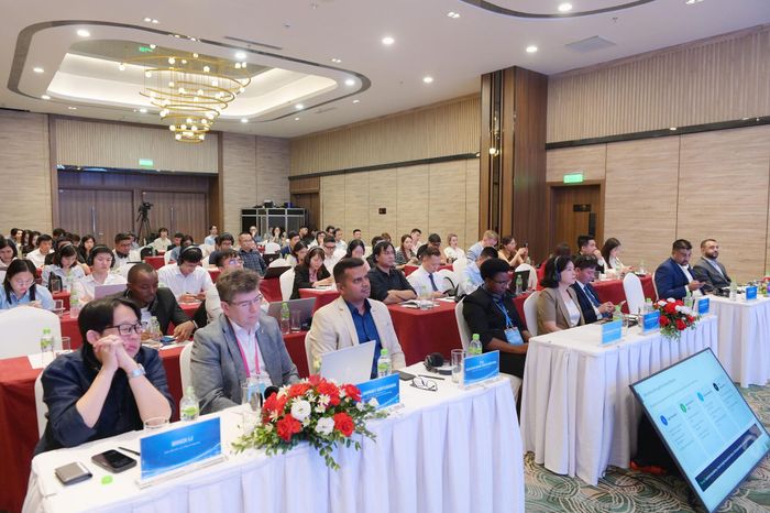 Hội thảo quốc tế “Dịch vụ tin cậy xuyên biên giới: Thiết lập hạ tầng tin cậy số trong thời đại AI” diễn ra trong khuôn khổ Tuần lễ số quốc tế Việt Nam tại thành phố Quảng Ninh. Ảnh: T.A
