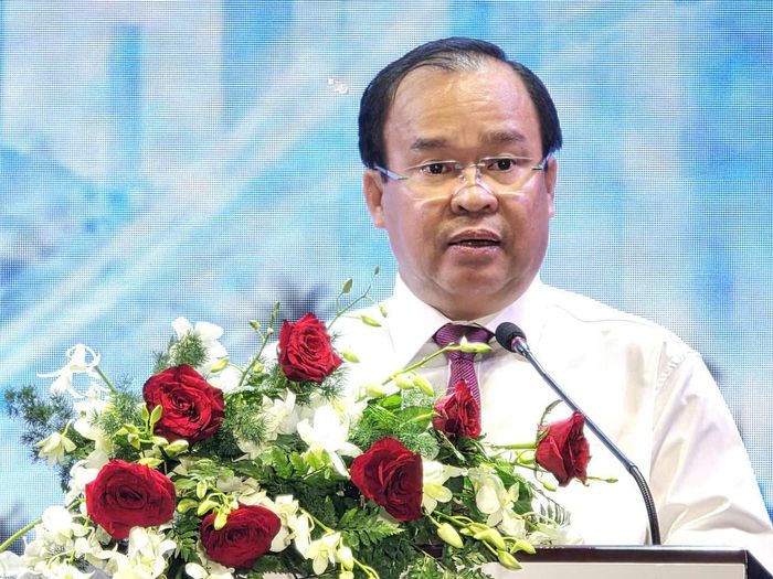 Phó Chủ tịch UBND tỉnh Cà Mau Nguyễn Minh Luân phát biểu khai mạc. Ảnh: Nguyên Du