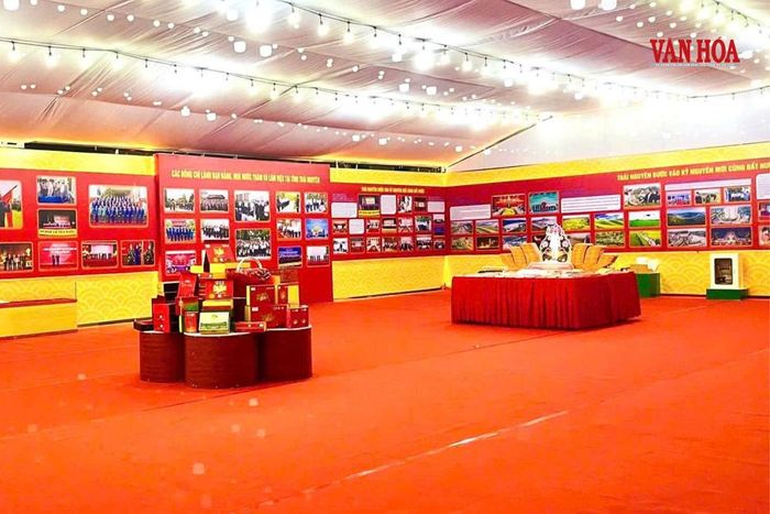 Không gian bên trong triển lãm