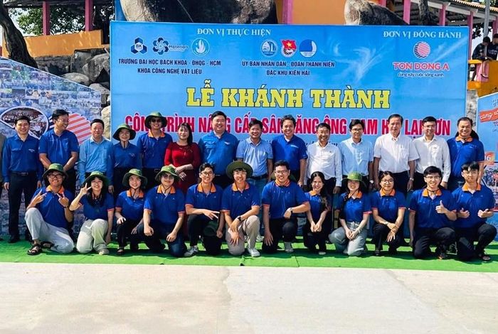Đoàn Thanh niên đặc khu Kiên Hải phối hợp tổ chức lễ khánh thành công trình nâng cấp Sân Lăng Ông Nam Hải Lại Sơn