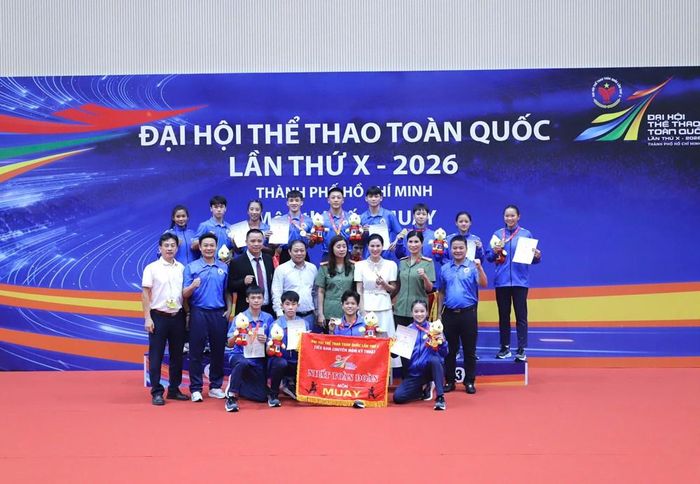 Các võ sĩ môn muay giúp đoàn Hà Nội vươn lên dẫn đầu bảng xếp hạng. Ảnh: Vĩnh Hy