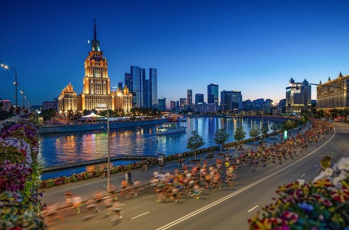 Cảnh đêm tại thủ đô Moskva, Nga. Ảnh: THX/TTXVN phát