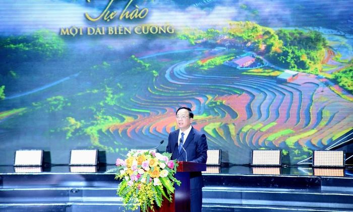 Đồng chí Trịnh Văn Quyết, Ủy viên Bộ Chính trị, Bí thư Trung ương Đảng, Trưởng ban Tuyên giáo Trung ương phát biểu khai mạc. Ảnh: Thanh Vân - TTXVN