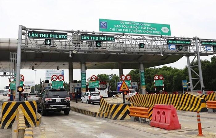 Tháo gỡ bất cập trong hoạt động thu phí điện tử đường bộ