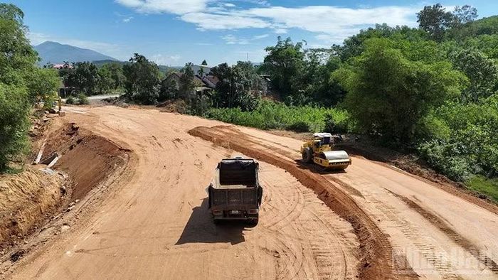 Đà Nẵng tập trung tháo gỡ khó khăn, vướng mắc tại các dự án tồn đọng, kéo dài. (Ảnh: ANH QUÂN)