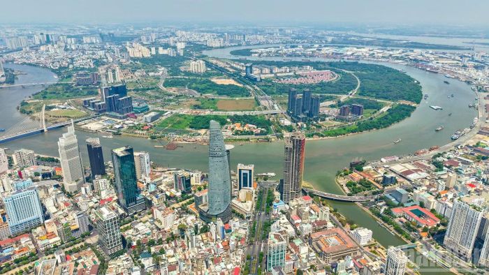 Thành phố Hồ Chí Minh nhìn từ trên cao. (Ảnh: THẾ ANH)