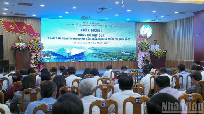 Quang cảnh hội nghị tại Cà Mau vào chiều 30/10. (Ảnh: HỮU TÙNG)