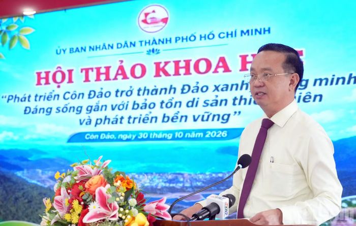 Đồng chí Bùi Minh Thạnh phát biểu khai mạc hội thảo. (Ảnh: LÊ ĐÌNH THÌN)