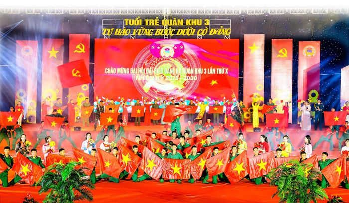 Dạ hội tuổi trẻ LLVT Quân khu 3 tự hào vững bước dưới cờ Đảng chào mừng Đại hội đại biểu Đảng bộ Quân khu 3 lần thứ X, nhiệm kỳ 2025 - 2030.