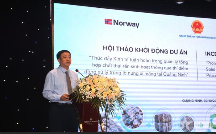 Ông Nguyễn Như Hạnh, Phó giám đốc Sở Nông nghiệp và Môi trường TP Quảng Ninh phát biểu.