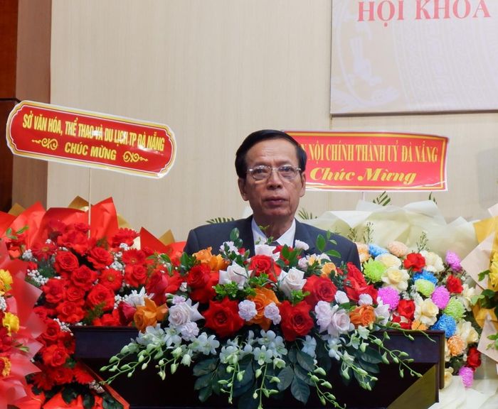 Phó Chủ tịch Hội Khoa học Lịch sử Việt Nam, TS Phan Tiến Dũng phát biểu tại Đại hội. Ảnh: P.T