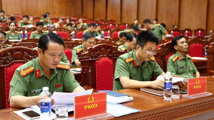 Các đại biểu dự hội nghị