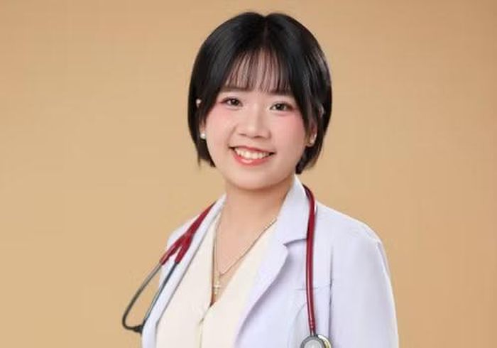 "Ở thời điểm đang buồn, điều người trẻ cần chưa chắc là một giải pháp ngay lập tức. Đôi khi, các bạn chỉ mong cảm xúc và nỗi đau của mình được lắng nghe, thấu hiểu", ThS. BS Trần Thanh Thiên Trúc nói.