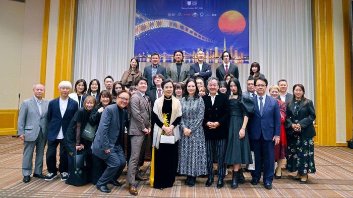 Các đại biểu quốc tế tham dự đêm quảng bá điện ảnh Việt Nam tại Tokyo. Ảnh HÀ TRUNG