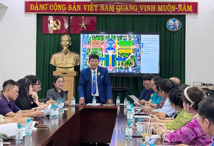 Ông Đoàn Hoài Trung, Chủ tịch Hội Nhiếp ảnh TPHCM, chia sẻ thông tin Lễ hội Nhiếp ảnh Quốc tế TPHCM lần thứ 3 năm 2026.