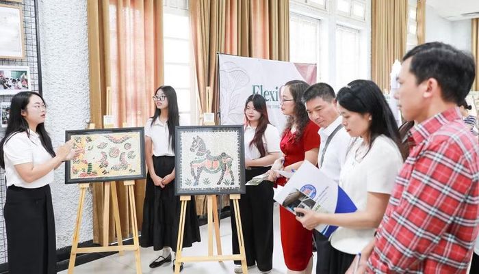Các dự án khởi nghiệp của sinh viên không còn chỉ dừng ở phạm vi học thuật mà ngày càng nhận được sự quan tâm của lãnh đạo các cơ sở giáo dục và cộng đồng doanh nghiệp.