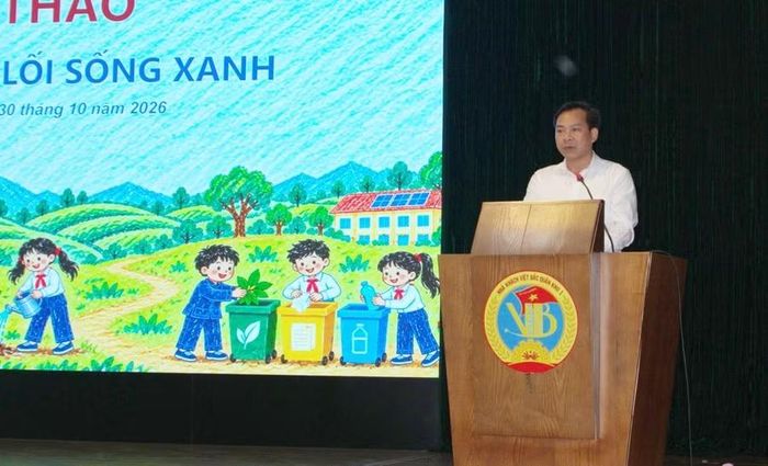 Ông Nguyễn Đức Thịnh, Phó Giám đốc Sở GD&ĐT Thái Nguyên phát biểu tại chương trình.