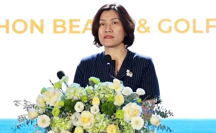Bà Nguyễn Thị Hồng Nga, Tổng Biên tập Báo Xây dựng phát biểu khai mạc.