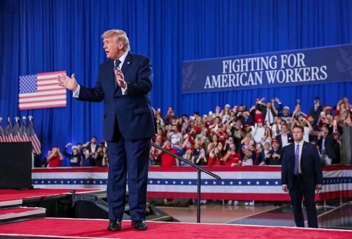 Tổng thống Donald Trump phát biểu vận động tại trường Cao đẳng Cộng đồng Rockland ở Suffern, New York, tháng 5/2026. (Nguồn: Reuters)