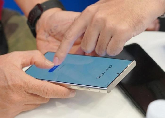 Galaxy S24 Ultra từng được đánh giá cao về thời lượng pin.