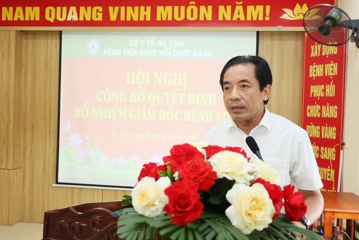 Phó Giám đốc Sở Y tế Lê Chánh Thành phát biểu giao nhiệm vụ