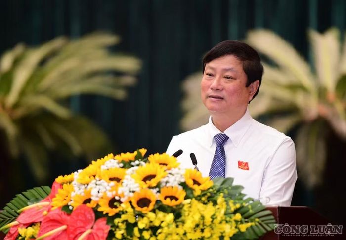 Chủ tịch HĐND TP.HCM Võ Văn Minh.