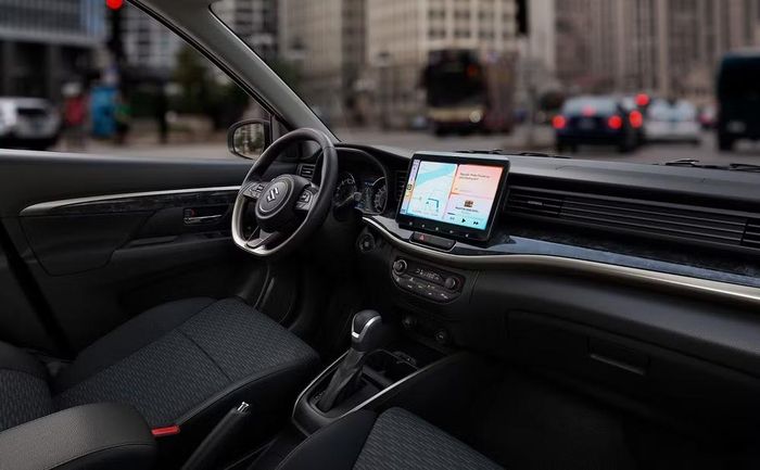 Khoang lái được nâng cấp nhẹ - Ảnh: Suzuki