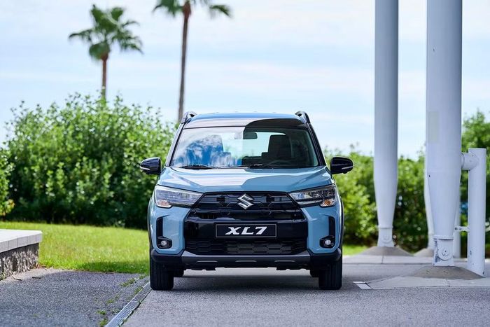 Ngoại thất Suzuki XL7 2026 khỏe khoắn, hiện đại và bắt mắt hơn - Ảnh: Suzuki