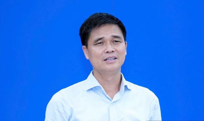 Ông Ngọ Duy Hiểu - Phó Chủ tịch Thường trực Tổng LĐLĐ Việt Nam phát biểu tại hội thảo. Ảnh:LĐ