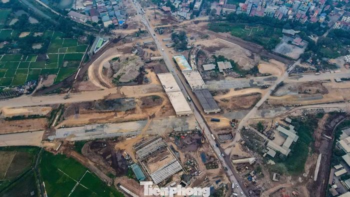 Khi hoàn thành, tuyến đường được kỳ vọng tăng cường kết nối liên vùng, giảm áp lực giao thông cho khu vực nội đô và mở rộng không gian phát triển kinh tế của Thủ đô cùng các địa phương lân cận.