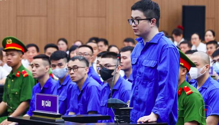 Phó Đức Nam tại tòa.