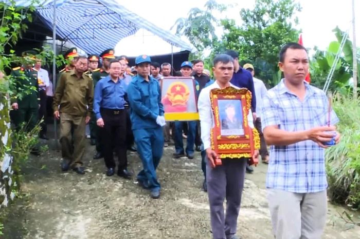 Hài cốt liệt sĩ Trần Văn Tập được an táng tại Nghĩa trang liệt sĩ quốc tế Việt - Lào, xã Anh Sơn, tỉnh Nghệ An. (Ảnh Công Sơn)