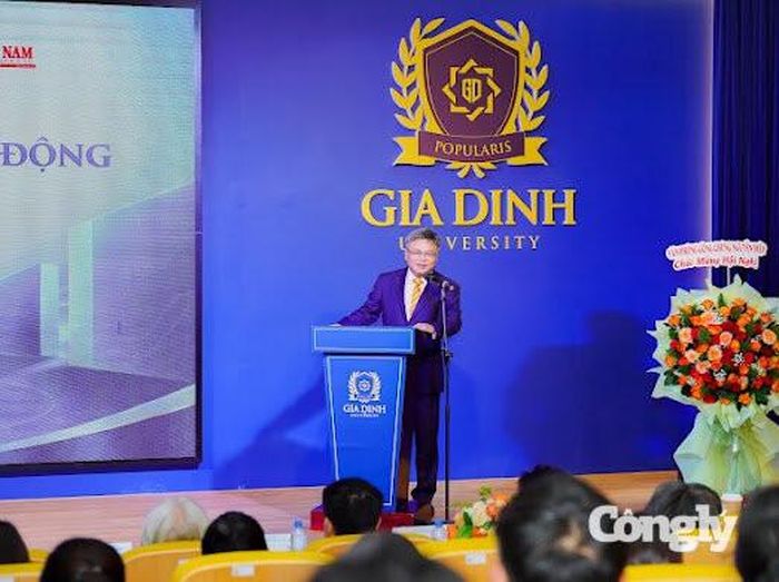 PGS.TS. Phạm Văn Song phát biểu tại Hội nghị.