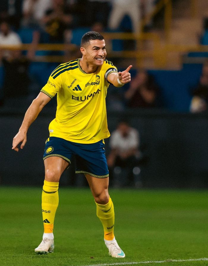 Ở tuổi 41, Ronaldo vẫn cho thấy sự dẻo dai và bền bỉ đáng kinh ngạc - Ảnh: Al Nassr