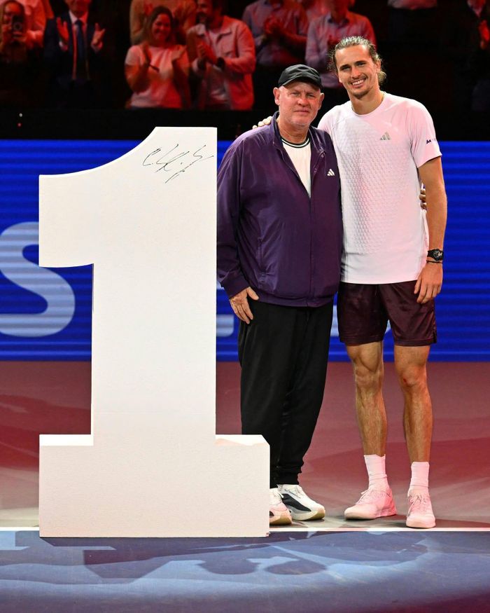 Zverev lần đầu chiếm ngôi số 1 thế giới - Ảnh: Tennis Channel