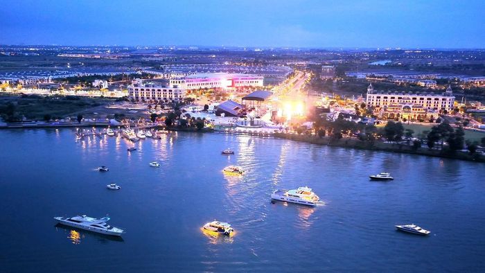 Sắc màu sống động tại đại đô thị Aqua City 
