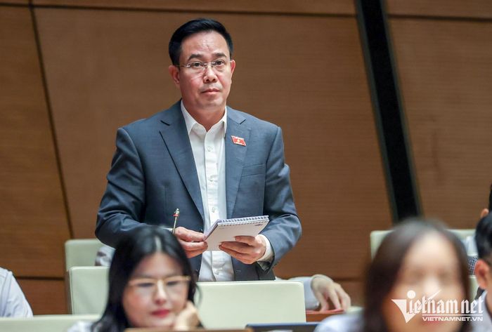 Đại biểu Nguyễn Văn Huy