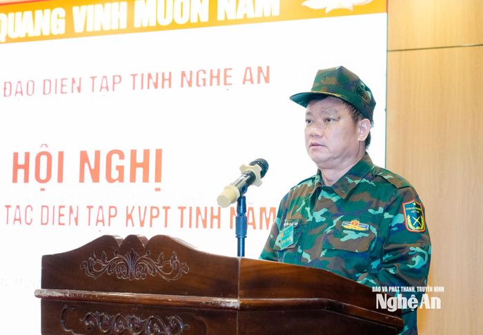 Đồng chí Nguyễn Khắc Thận - Ủy viên Trung ương Đảng, Bí thư Tỉnh uỷ, Trưởng Đoàn ĐBQH tỉnh, Trưởng Ban Chỉ đạo tỉnh phát biểu chỉ đạo. Ảnh: Phạm Bằng
