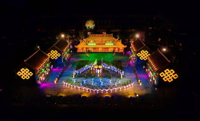 Chương trình 'Tinh hoa Việt Nam' do Công ty Dream Studio thực hiện, mang đậm màu sắc văn hóa Việt. (Ảnh: CTV/Vietnam+)