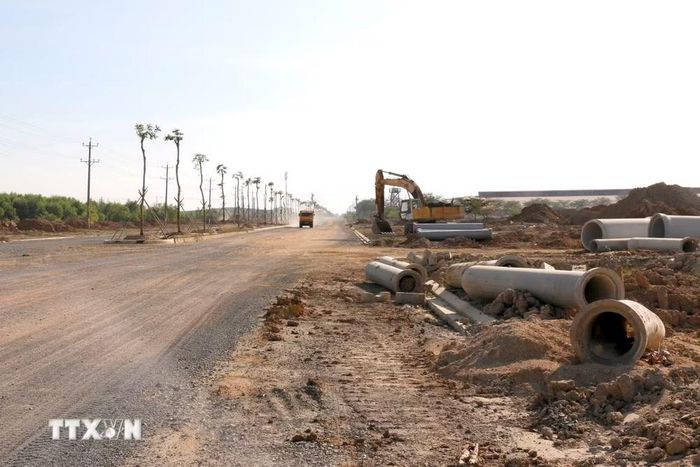 Khu công nghiệp Hàm Kiệm II, xã Hàm Kiệm, Lâm Đồng tiếp tục hoàn thiện cơ sở hạ tầng thu hút dự án đầu tư. (Ảnh: Nguyễn Thanh/TTXVN)