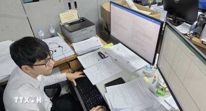 Rà soát dữ liệu đất đai. (Ảnh minh họa: Thanh Vân/TTXVN)