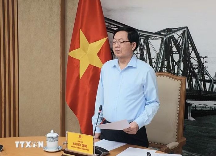 Phó Thủ tướng Hồ Quốc Dũng chủ trì họp về tình hình sản xuất, tiêu thụ, xuất nhập khẩu nông lâm thuỷ sản để đạt và vượt mục tiêu năm 2026. (Ảnh: Lâm Khánh/TTXVN)