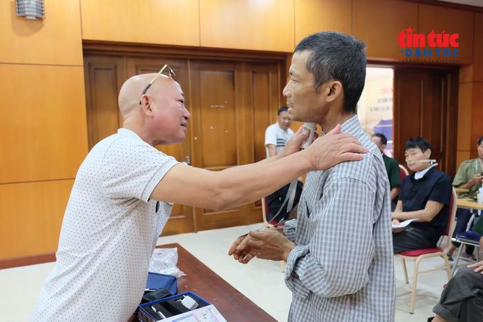 Vốn được khởi xướng từ ý tưởng ban đầu của các bác sĩ Bệnh viện Tai Mũi Họng Trung ương, đến nay, lớp học đã chuyển giao hoàn toàn để chính các học viên tự đứng ra tiếp quản và duy trì.