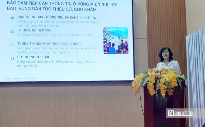 Theo bà Huỳnh Thị Liễu Hoa, người dân nên giữ lại phiếu yêu cầu, biên nhận và văn bản từ chối để có căn cứ khiếu nại, khởi kiện khi cần.