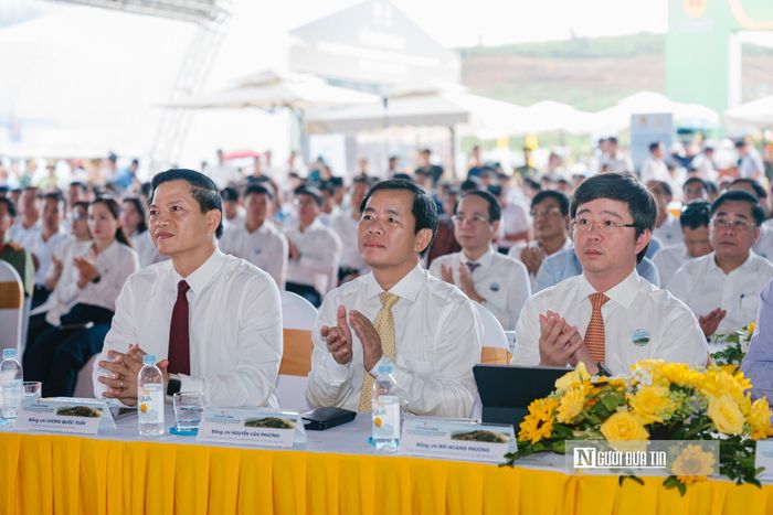 Các đại biểu tham dự Lễ Khởi công.