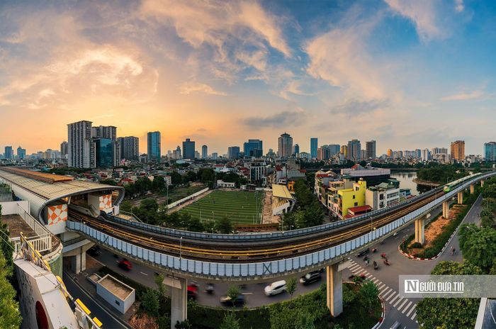 Hệ thống giao thông ngày càng được đẩy mạnh phát triển của Tp.HCM. (Ảnh: Linh Trần)