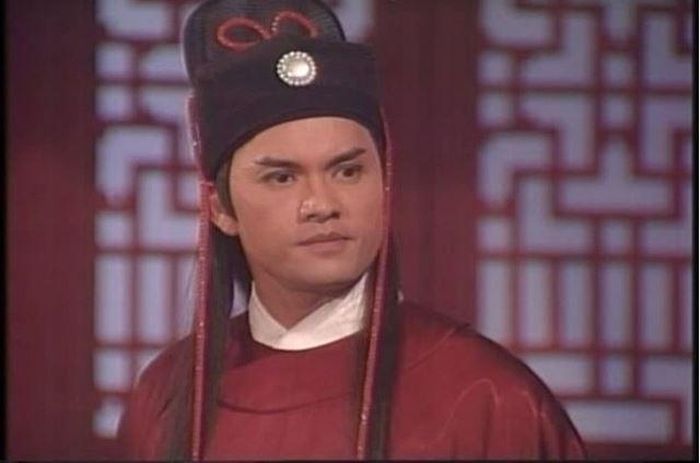 Vai Triển Chiêu trong Tân Bao Thanh Thiên đã đưa tên tuổi Lữ Lương Vỹ lên hàng sao kinh điển.