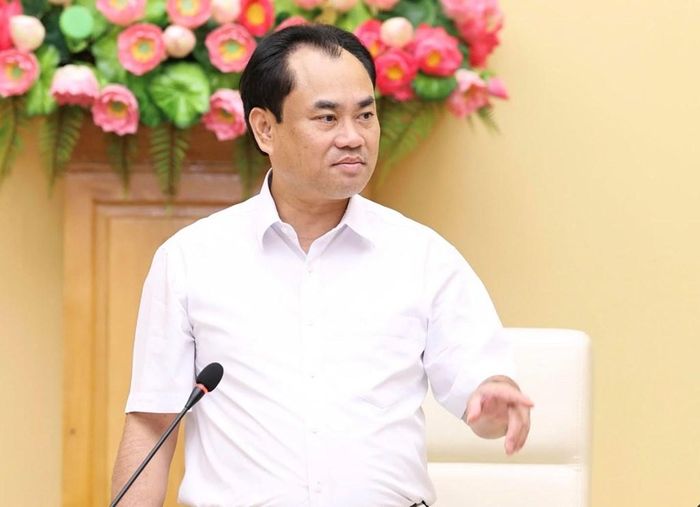 Bộ trưởng Bộ Nông nghiệp và Môi trường Trịnh Việt Hùng phát biểu