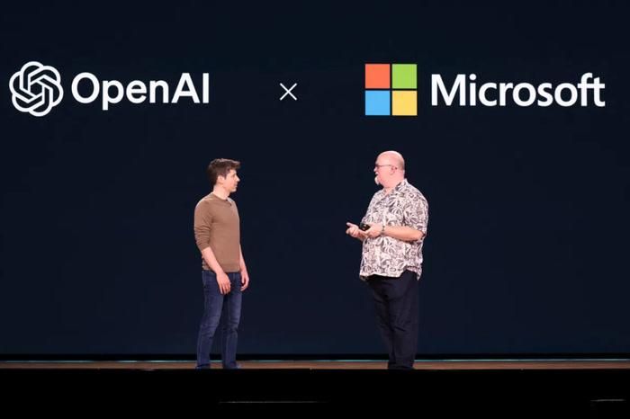 Microsoft ghi nhận 10 tỷ USD doanh thu liên quan đến OpenAI trong quý đầu tiên của năm tài chính 2027. Ảnh: TechCrunch.