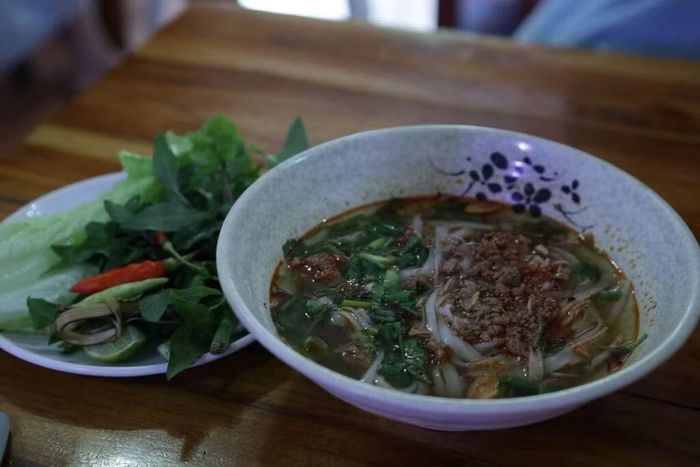 Món Khao Soi tại Lào